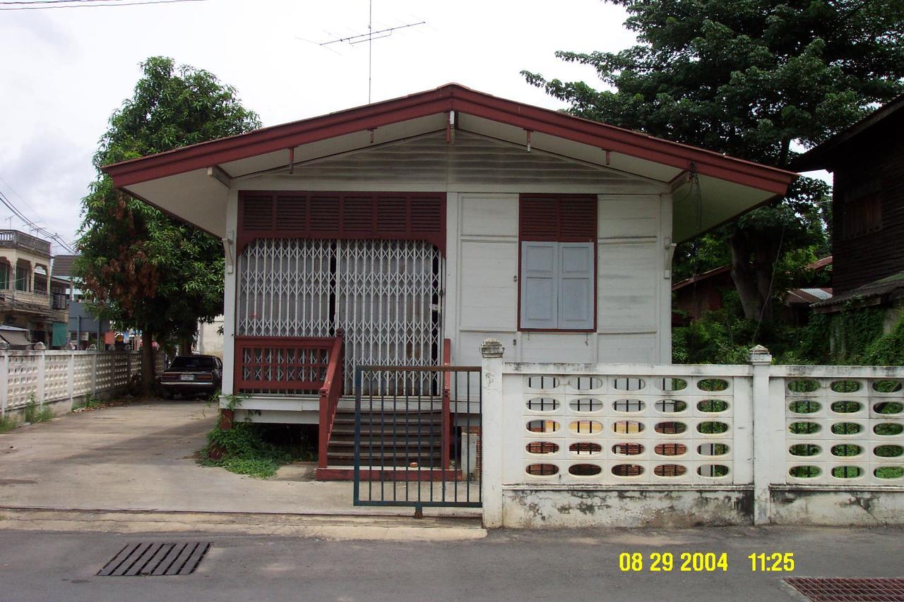 Hostel Bankaikow Kanchanaburi Exteriér fotografie